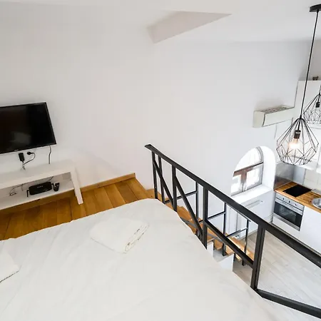 Cozy Old Town 7 - Selari