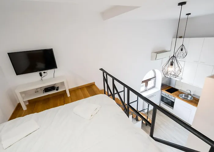 Cozy Old Town 7 - Selari